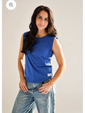 Everly Co Essential Tank Blue NWT